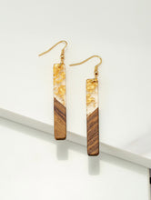 Load image into Gallery viewer, Sawyer Drop Earrings
