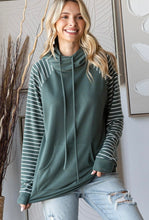 Load image into Gallery viewer, Kyla Stripe Hoodie
