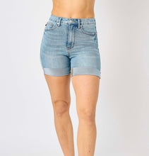 Load image into Gallery viewer, Avery - Tummy Control Judy Blue Shorts
