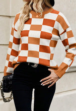 Load image into Gallery viewer, Malia Checkered Sweater

