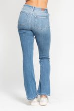 Load image into Gallery viewer, Jocelyn Judy Blue Jeans
