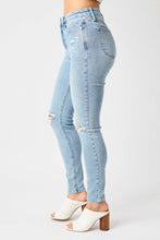 Load image into Gallery viewer, Ash - Tummy Control Judy Blue Jeans
