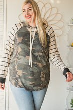 Load image into Gallery viewer, Sheridan Camo Tunic Hoodie
