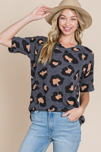 Load image into Gallery viewer, Kailyn Leopard Tee
