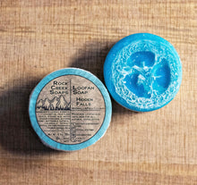 Load image into Gallery viewer, Loofah Soaps PREORDER
