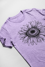 Load image into Gallery viewer, Sunflower Graphic Tee
